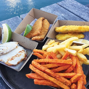Photo of grilled jewfish, crumbed threadfin and battered barramundi from Frying Nemo, Northern Territory