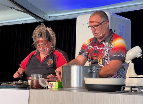 wooden-boat-festival-photo1.jpg Photo of Trish Hosge and Bryan Denny preparing Periwinkles and Greenlip Abalone.